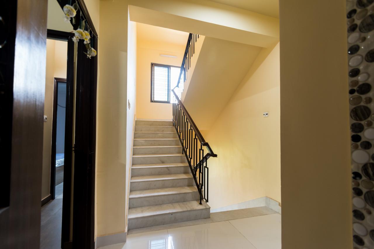 Отель Oyo 8818 Coral Residency Newtown Liluah Экстерьер фото